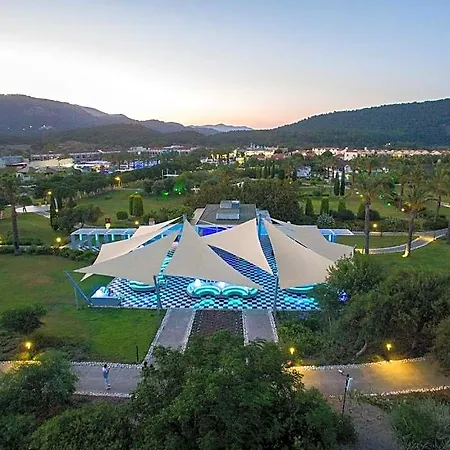 Tui Blue Tropical Hotel 4*